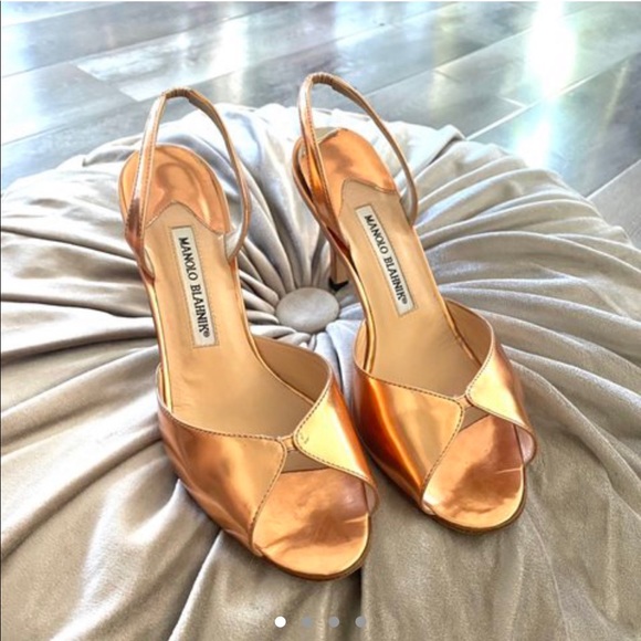 copper Manolo Blahnik kitten heel mules - Picture 1 of 4